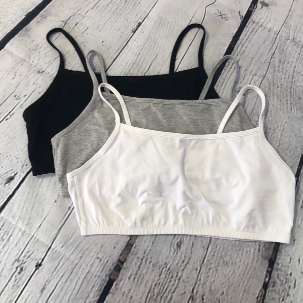Fruit of the Loom Set of 3 sports bras NWOT